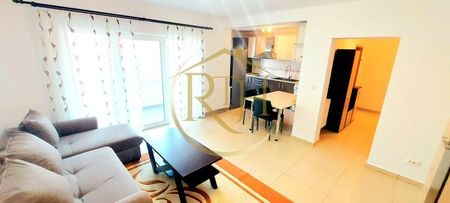 Apartament 2 camere, centrala porprie, parcare, Zona Centrala, Giroc - Fotografie 2