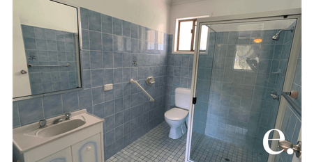 Spacious Three-Bedroom Unit with Plenty of Features - $500/week - Photo 3