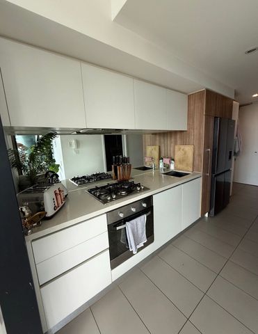 South Yarra - Photo 4