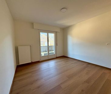 Très grand appartement 3.5p entièrement rénové - Foto 2