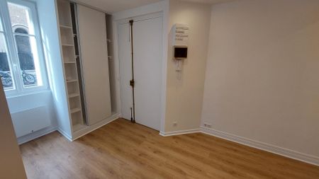 location Appartement T1 DE 17.15m² À PARIS - Photo 4