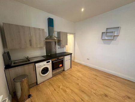 Studio to rent - Photo 4