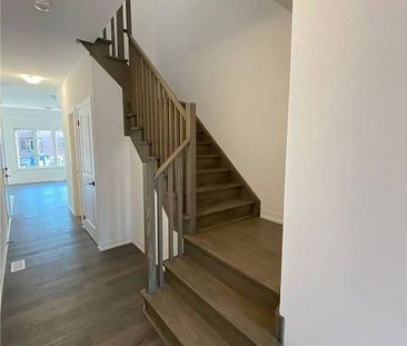 For Lease - 135 Turnberry Lane, Barrie, Ontario - Photo 5
