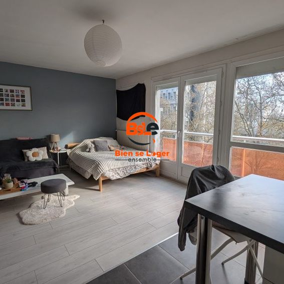 Location Appartement 1 pièce 31m² CLERMONT FERRAND 63000 - Photo 1