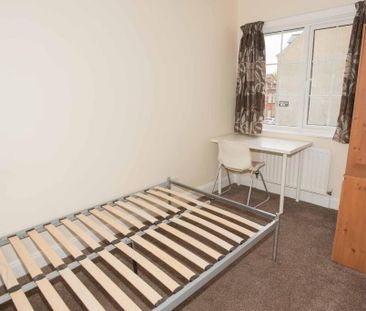 2 Ulsterville Drive, Belfast, BT9 7BD - Photo 6