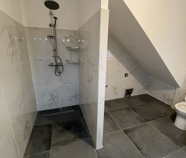 Location Maison 4 pièces 97m² ST PIERRE 97410 - Photo 4