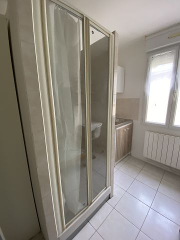 Location Appartement 1 pièce 9m² REIMS 51100 - Photo 4