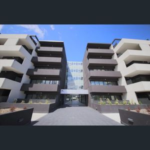 Perfect Apartment Living - Photo 3