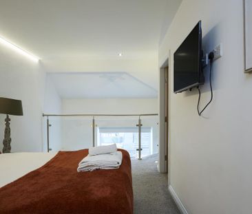 2 bedroom apartment to rent - Photo 2