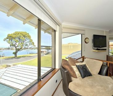 FURNISHED Unit with water front views - Photo 2