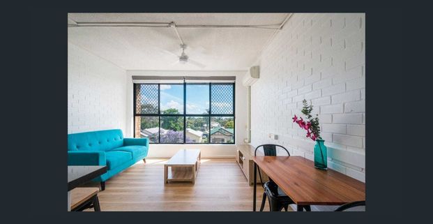 Fully Furnished Unit - Photo 1