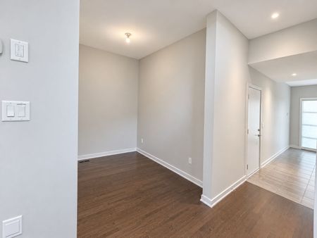 For Lease - 114 Larimar Circle, Blossom Park - Airport and Area, Ontario - Photo 5