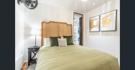 North Facing Luxury Northcote Villa / Townhouse. RENTAL WITH UTILITIES - Photo 3