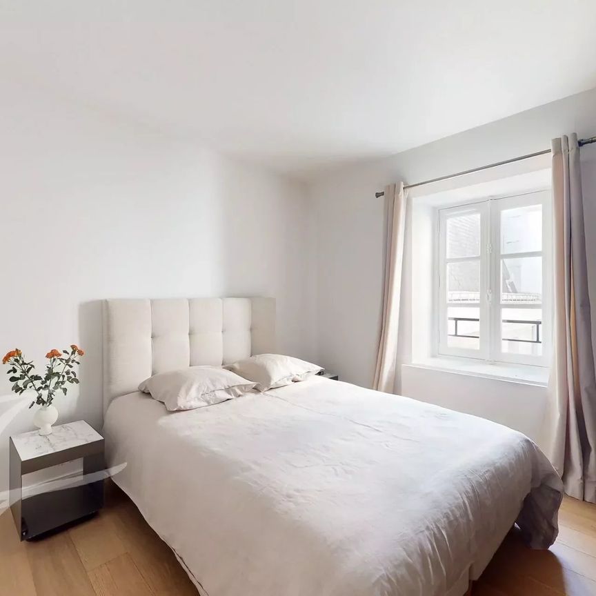 Appartement à louer Paris 7Ème - Saint-Thomas-d'Aquin, Paris Rive Gauche, France - Photo 1