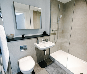 2 bedroom apartment to rent - Photo 5