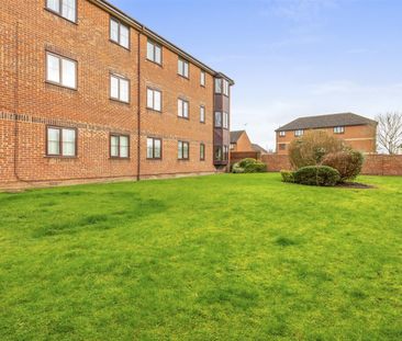 Poets Chase, Aylesbury - Photo 2