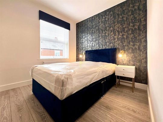 4 bedroom maisonette to rent - Photo 1