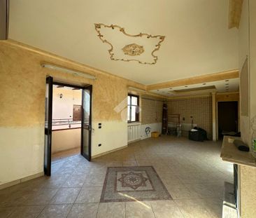 5 locali in affitto - Photo 1