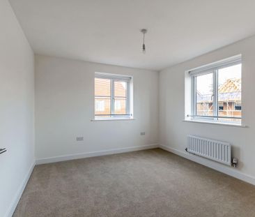 3 bedroom semi-detached house to rent - Photo 1