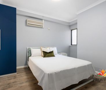 Fresh and Classic Apartment in East Perth - Photo 3