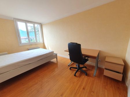 Location Appartement 2 pièces 40m² LA TRONCHE 38700 - Photo 3