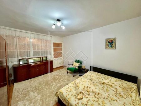 Apartament de inchiriat - 2 camere, balcon - Balcescu/Sibiu - Fotografie 4