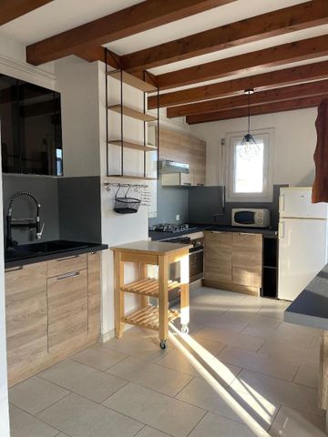 Location Appartement 3 pièces 71m² VALENCE 26000 - Photo 5