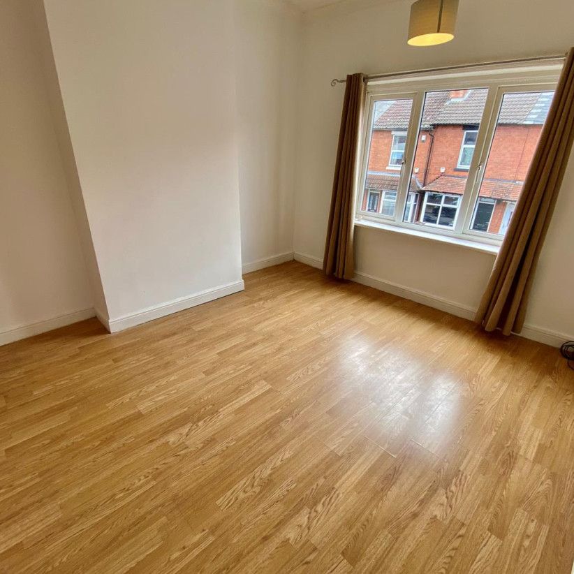 2 bedroom house - terraced to rent - Photo 1