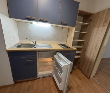 ...ab sofort 1-Zi-Wo.f.sol.berufst./Single/Stud. im 2.OG! - Photo 1