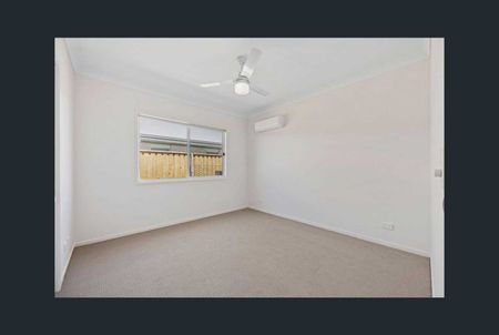 79 Blossom Circuit, Deebing Heights QLD 4306 - House For Rent | Domain - Photo 5