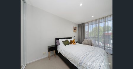 Premium Address, Premium Lifestyle, Fully Furnished - Photo 2