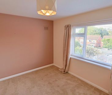 Stonebury Avenue, Coventry - First Floor Maisonette with Large Garden - Photo 3