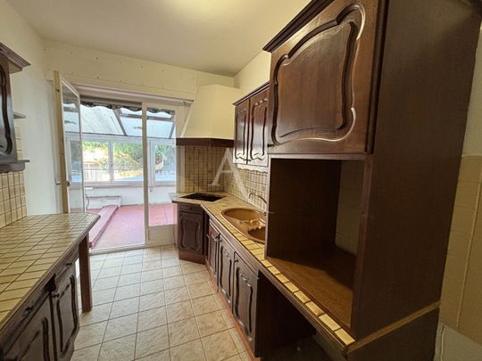 Location Appartement 3 pièces 77m² NICE 06100 - Photo 1