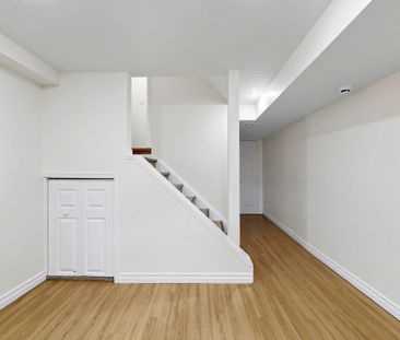 For Lease - 306 William Berczy Boulevard, Markham, Ontario - Photo 5