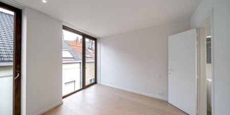 Woning te huur in Kortrijk voor € 1.000 met 2 slaapkamers - Photo 3