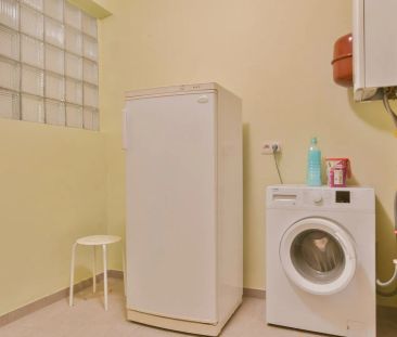 Lichtrijk twee slaapkamer appartement te huur in Oostende - Photo 1