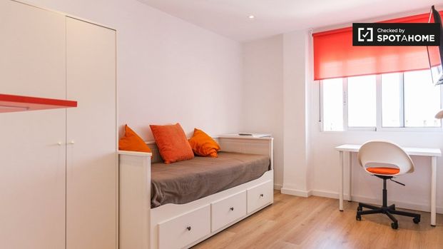 valencia, Valencian Community 46023 - Photo 1