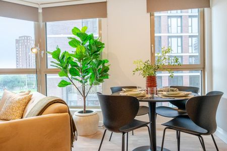 3 bedroom apartment to rent - Photo 2