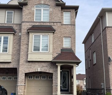 For Lease - 27 Talbotshire Street, Ajax, Ontario - Photo 2