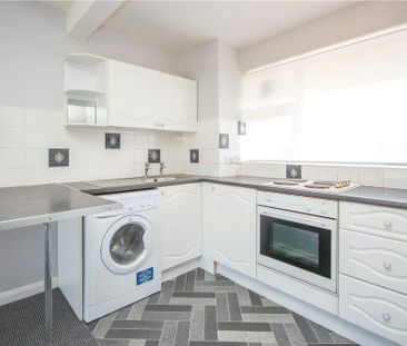 Grimsdyke Lodge, Hatfield Road, St. Albans, AL1 4LR - Photo 4