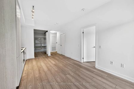 120 Broadway Avenue #205N - Photo 2