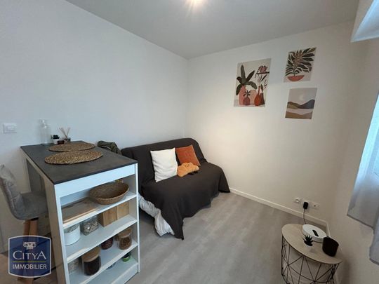 Location Appartement 1 pièce 17m² POITIERS 86000 - Photo 1