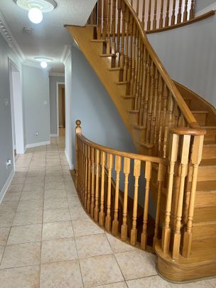 For Lease - 18 Egypt Drive, Brampton, Ontario - Photo 1