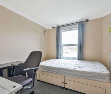 Ewell Road, Surbiton, KT6 - Photo 1