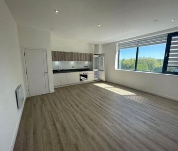 2 bedroom flat to rent - Photo 6