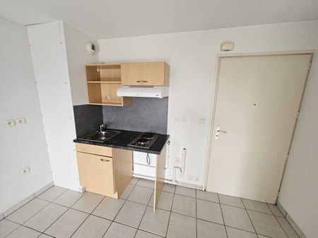 Location Appartement 1 pièce 34m² VICHY 03200 - Photo 2