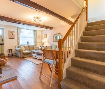 2 bedroom terraced house to rent - Photo 3