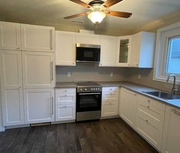 For Lease - 329 Thompson Road, London South, Ontario - Photo 2