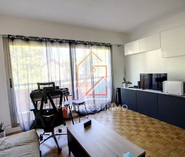 Location Appartement 2 pièces 32m² ST MAUR DES FOSSES 94100 - Photo 1