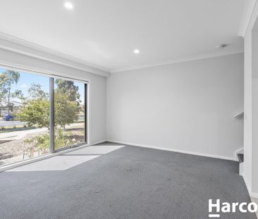 CONTEMPORARY TOWNHOUSE LIVING - Photo 1